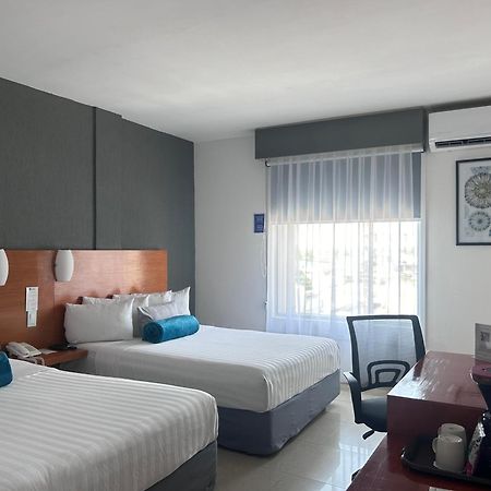 Hotel Gran Minatitlan Plaza Exteriör bild