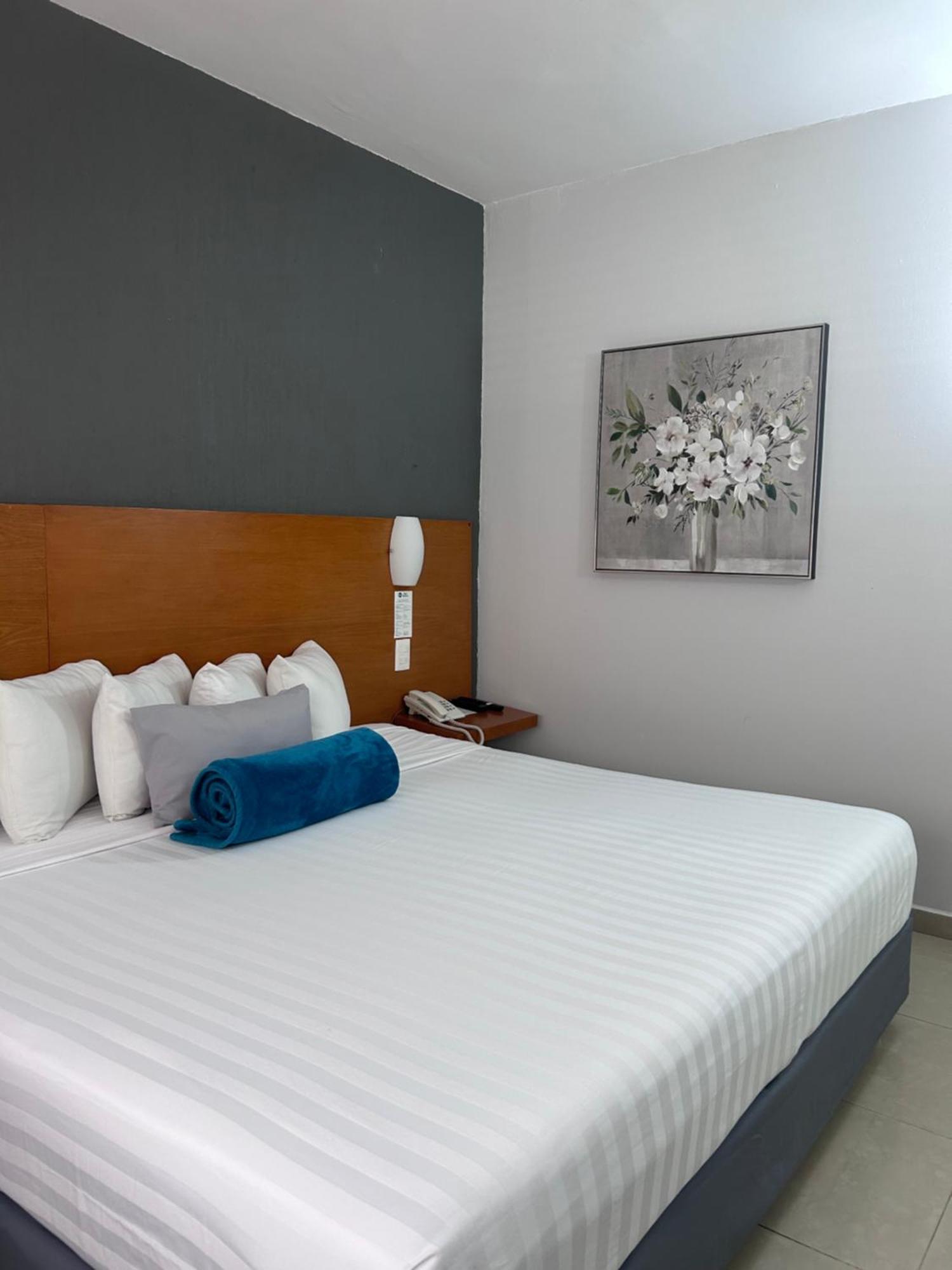 Hotel Gran Minatitlan Plaza Exteriör bild