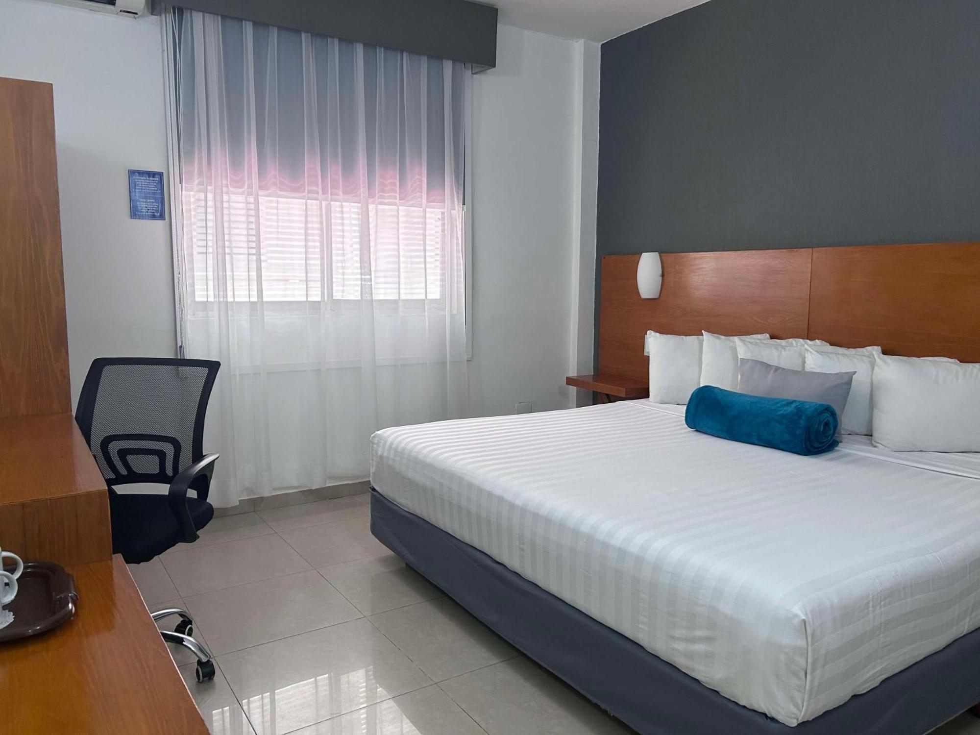 Hotel Gran Minatitlan Plaza Exteriör bild