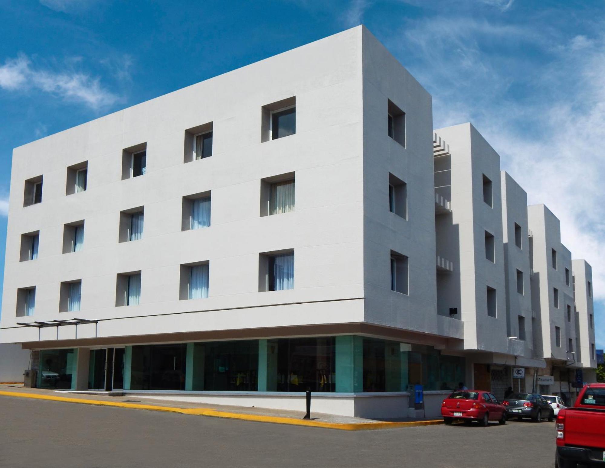 Hotel Gran Minatitlan Plaza Exteriör bild